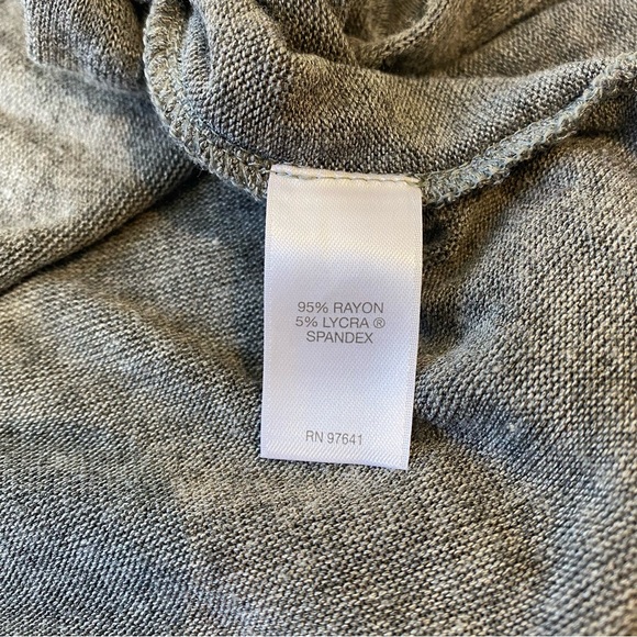 J Jill gray blouse size medium wearever collection Classic Staple Wardrobe Piece - Picture 4 of 8